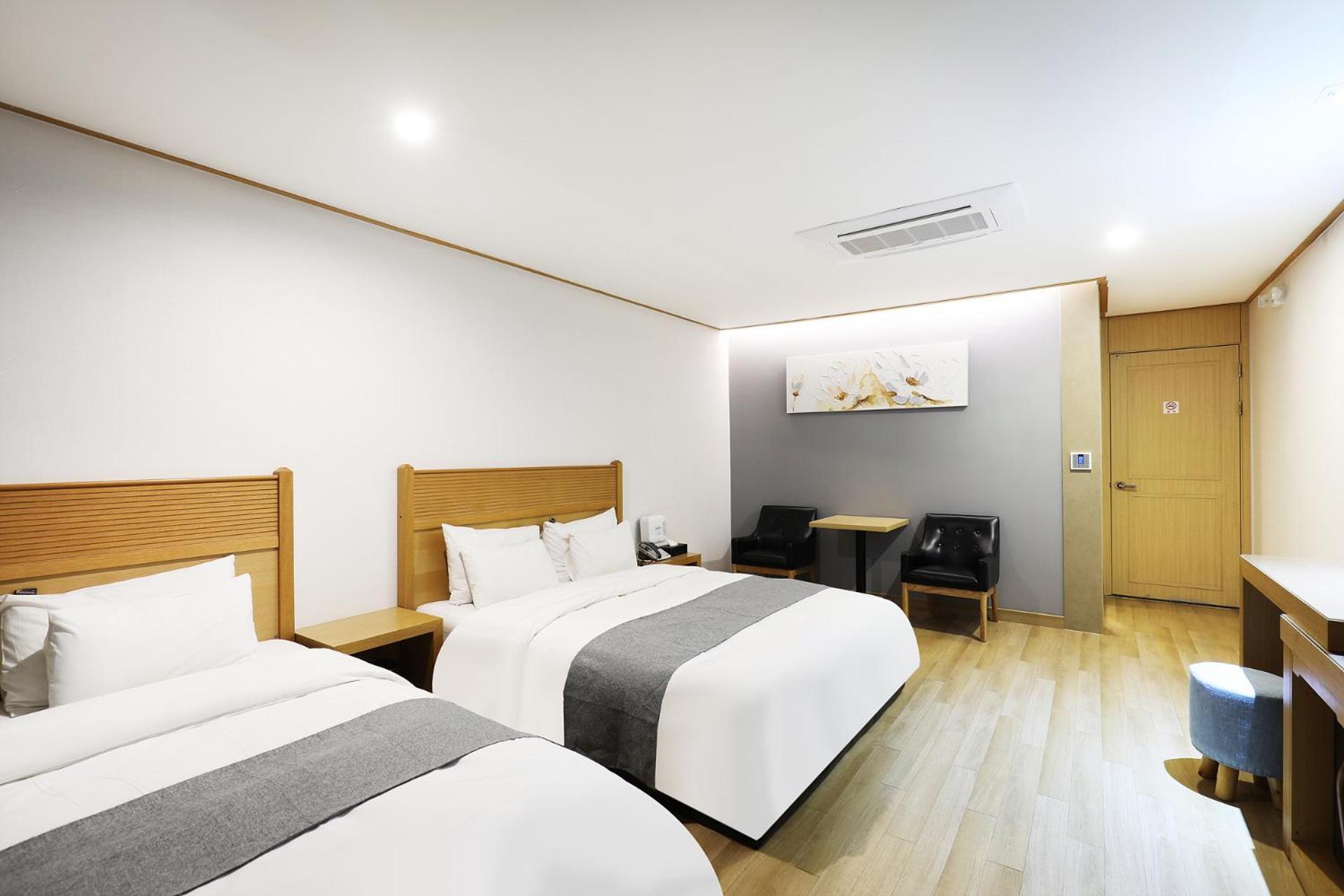 Отель Paju Golden Hill Экстерьер фото